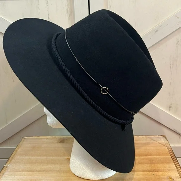 Kin The Label Essential Collection Packable Light Wool Black Hat New With Tags - Picture 3 of 8